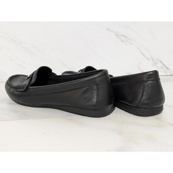 Coach New York Women's Black Solid Slip-On Round Toe Flat Loafers Shoe Size 7B - Picture 9 of 9